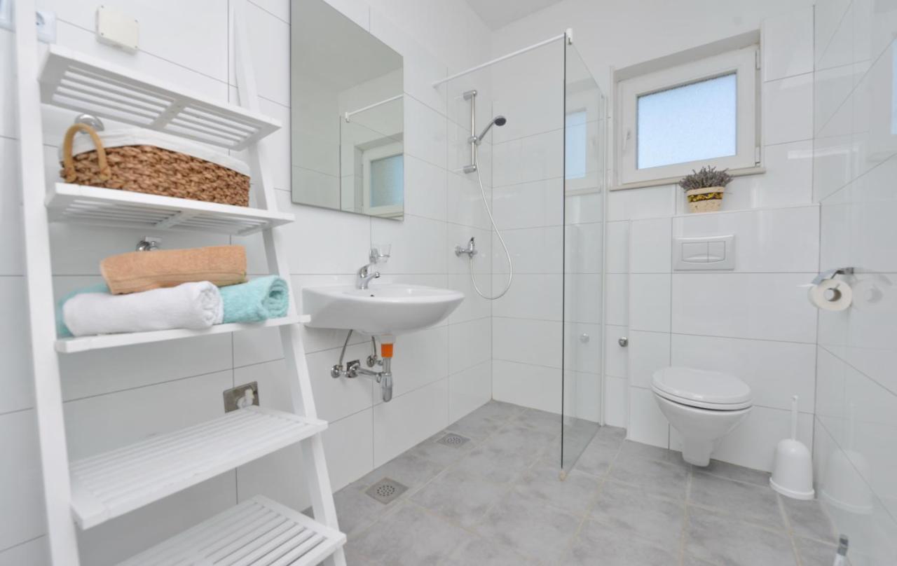 Apartments Verita Pakoštane Zewnętrze zdjęcie