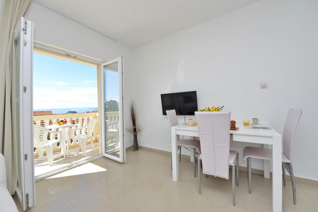 Apartments Verita Pakoštane Zewnętrze zdjęcie